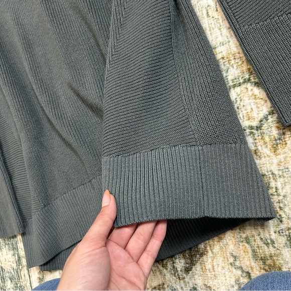 Athleta Hanover sweater size large grey knit - Picture 7 of 8